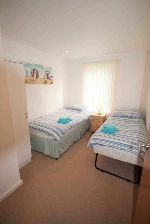 Coastal Apartments - Wales 스완지 외부 사진